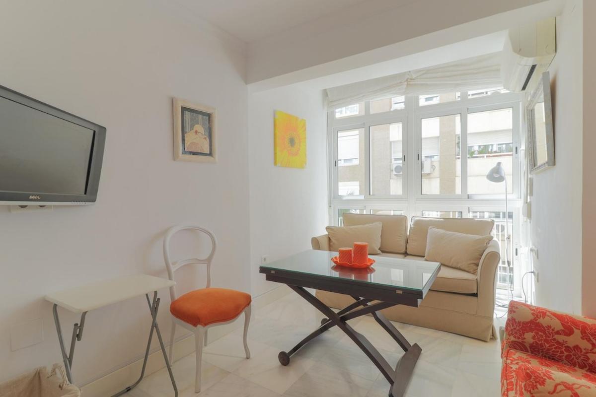C1 - Seaside Malagueta Central Apartment Málaga Buitenkant foto